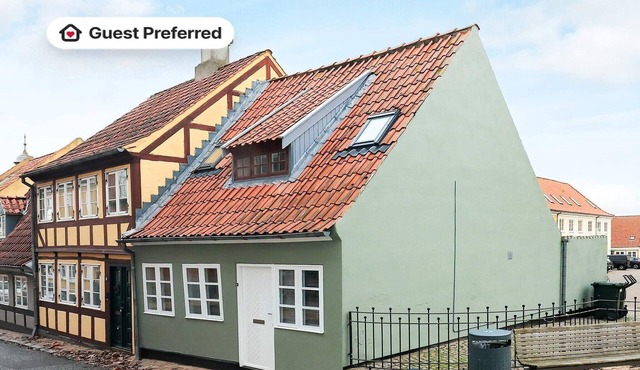 4 person holiday home in Rudkøbing-By Traum