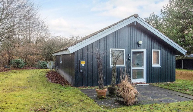 4 person holiday home in Hovborg-By Traum