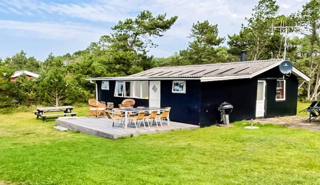 4 person holiday home in Thisted-By Traum