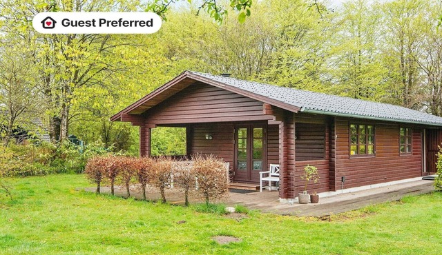 4 person holiday home in Toftlund-By Traum