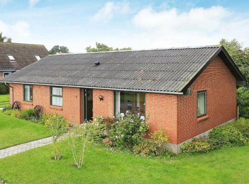 4 person holiday home in Ærøskøbing-By Traum