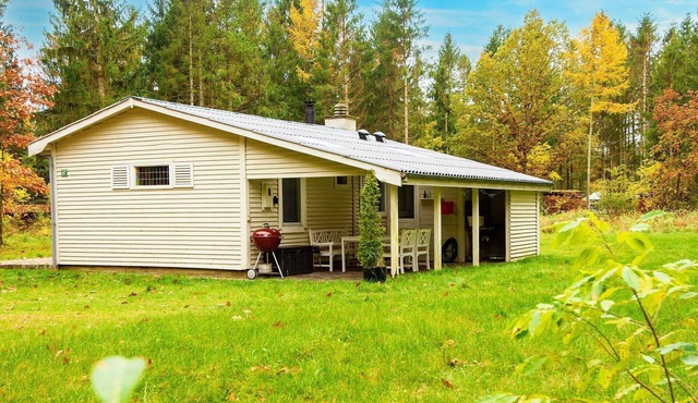 4 person holiday home in Ans By-By Traum