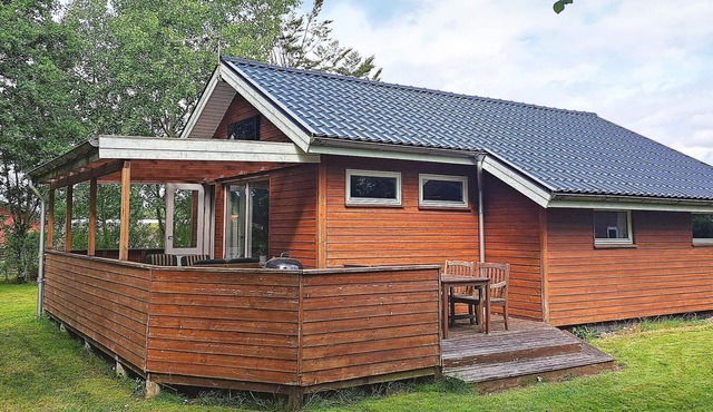 4 person holiday home in Hadsund-By Traum