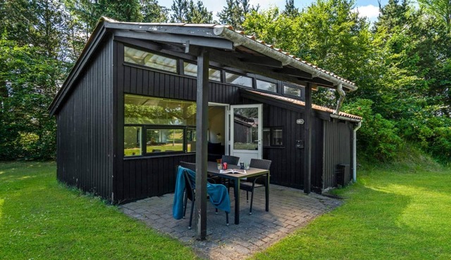 4 person holiday home in Hampen