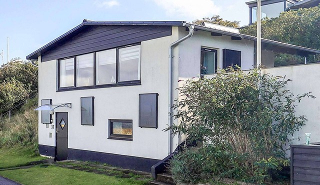 4 person holiday home in Farsø-By Traum