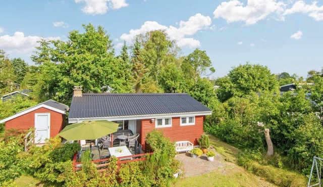 4 person holiday home in Grenaa-By Traum