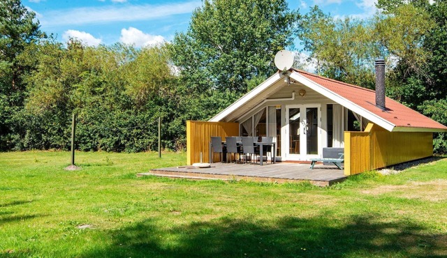 4 person holiday home in Oksbøl-By Traum