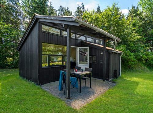 4 person holiday home in Hampen