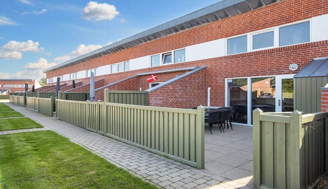 4 person holiday home on a holiday park in Hemmet