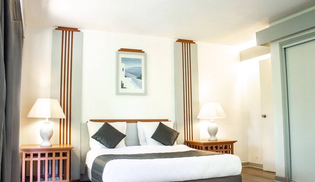 4-person room with breakfast for 2 adults