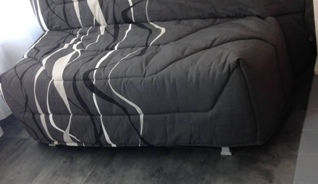 4-PERSON STUDIO ON THE SEAFRONT CLOSE TO SHOPS BETWEEN SEA AND MOUNTAINS