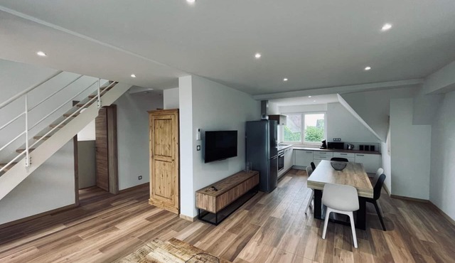 4-room duplex gîte with mountain-view terrace