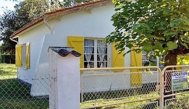 4-room house near sea, parking included