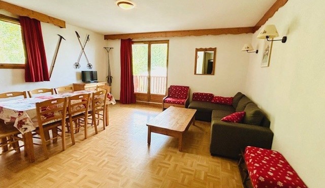 4-Room Rental with Balconies for 8 in Puy-Saint-Vincent