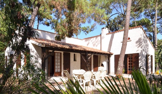 4-room Villa for 6 in La Palmyre - Enclosed Garden - WIFI