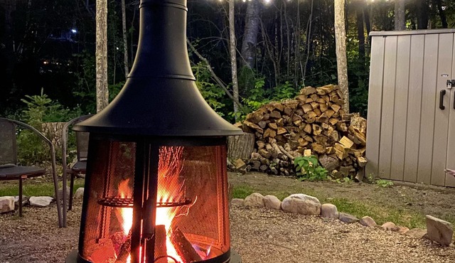 4 Season Cabin great for Summer or Winter activities! nExcellent Green Space