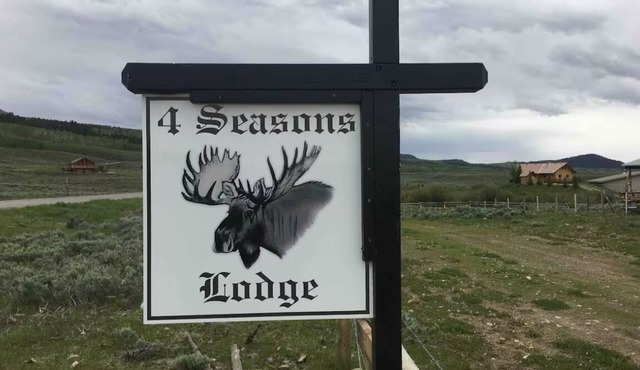 4 Seasons Lodge Year Round Outdoor Mountain Paradise! In Beautiful Cora Wyoming.