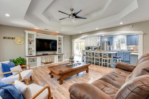 4 Seasons of Fun! Walhalla Home with Spacious Yard!