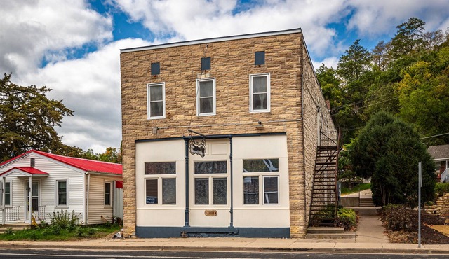 4 Separate apartments in De Soto, Wisconsin