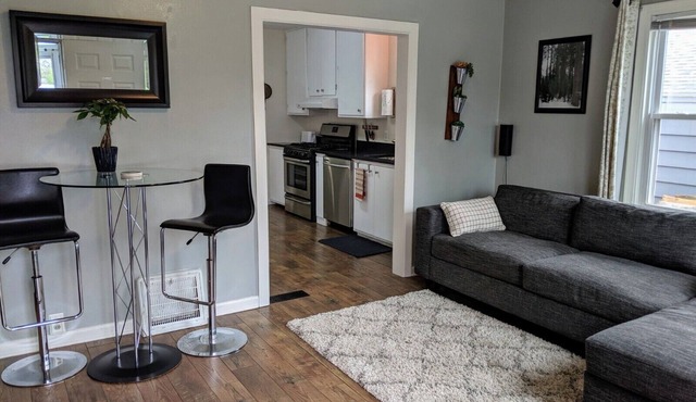 4 Short Blocks to Notre Dame & Eddy Commons In The Harter Heights Neighborhood