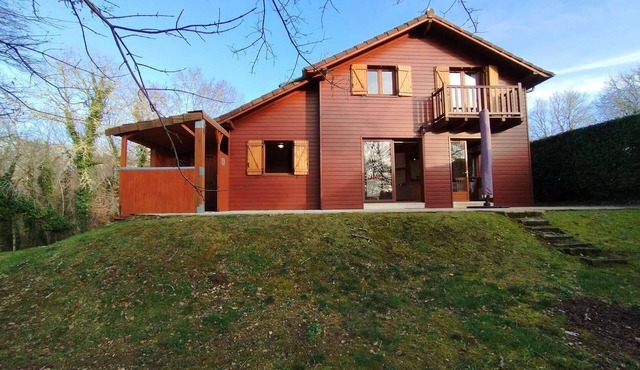 4-star Auzacoise, 6 guests, swimming pool, golf