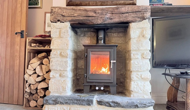 4 Star Cotswold Stone Cottage