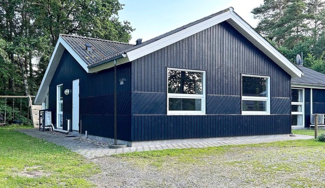4 star holiday home in Glesborg