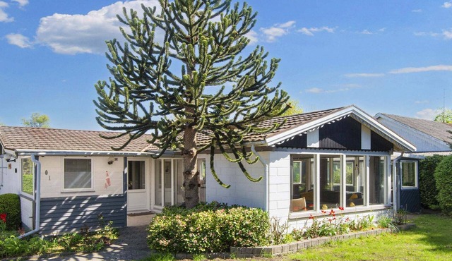 4 star holiday home in Glesborg-By Traum