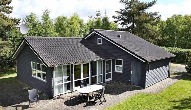 4 star holiday home in Ålbæk