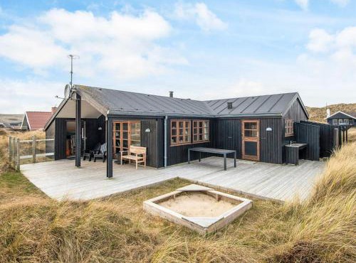 4 star holiday home in Hvide Sande