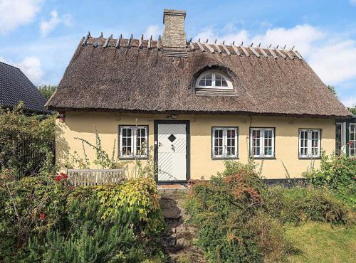 4 star holiday home in Humlebæk