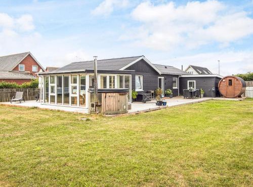 4 star holiday home in Ulfborg