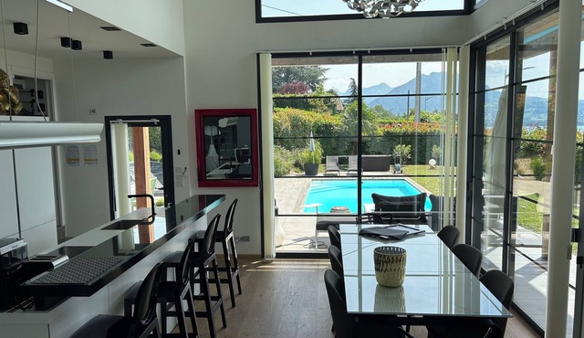 4-star tourist villa with concierge