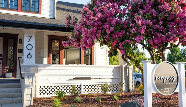 4 suite boutique inn with a sauna cold plunge