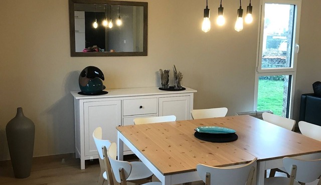 4. The annex, a single-storey detached house near the sea and village center