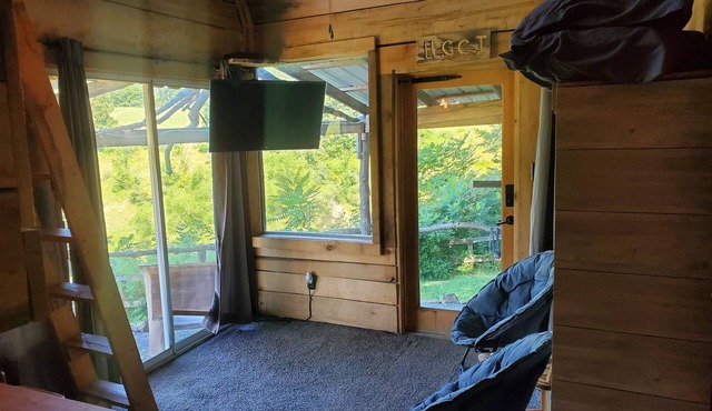 #4 the eagles nest cabin n