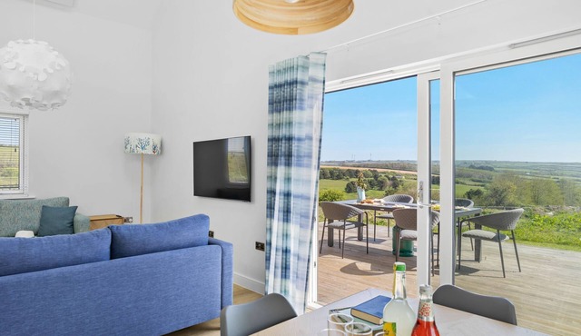 4 The Vista, Willingcott Nr Woolacombe - Outdoor shower/On-site pool/EV charger/Ecohome