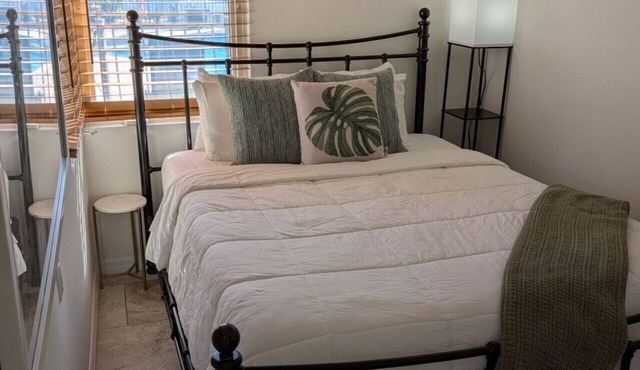 #4-TwinPalms-Junior Suite