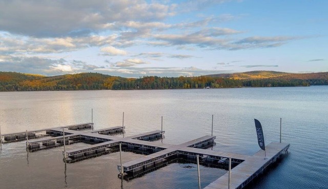 4 Units | Lakefront Resort | Indoor Pool & Game Room | 0.5mi to Public Beach
