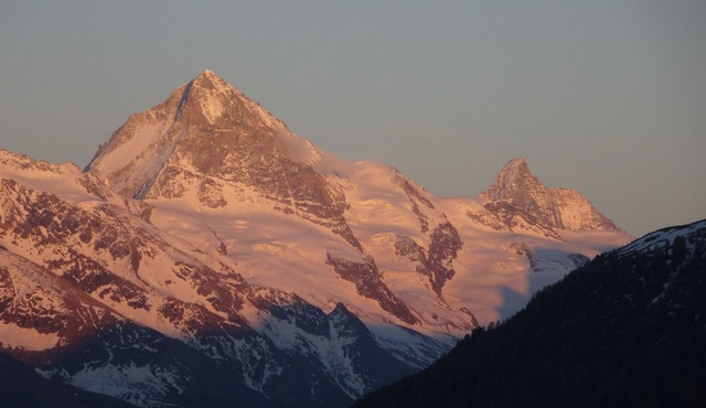 4 Valleys Apartment - Residence with Indoor Pool