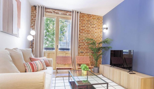 4 Ways VI apartment in Madrid
