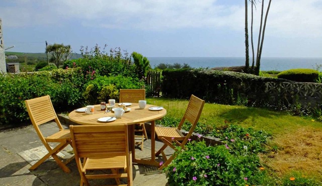 4 Withey Cottages - Three Bedroom House, Sleeps 6