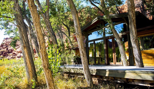 40 Acre Escalante Canyon Retreat