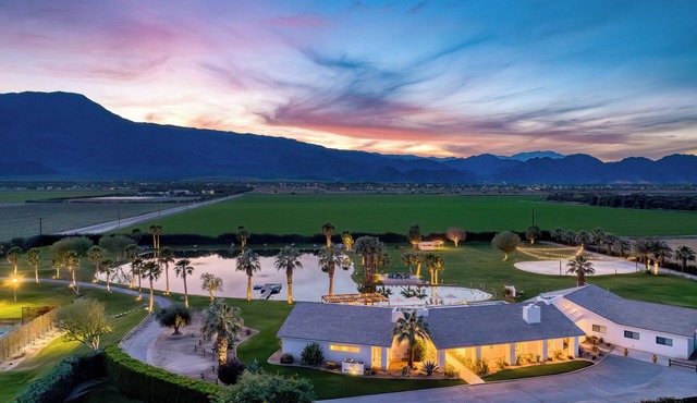 40-Acre Estate, Priv Lake, Tennis, Golf Green, Soccer | Buena Vista by AvantStay