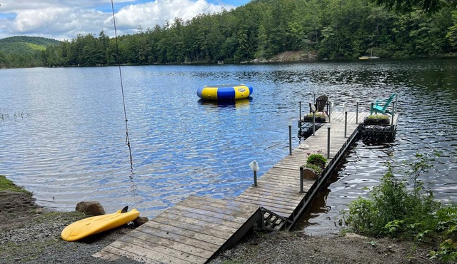 40 acre-Lakefront ADK home