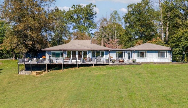40 Acre - Mechum Hill - Main House - Farm Stay
