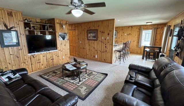 40 Creek Lodge North at Waubay Lake