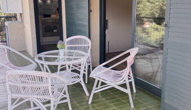 !400 Meters From the Beach! Modern Loft in Gava Mar - Calm Living Close to BCN
