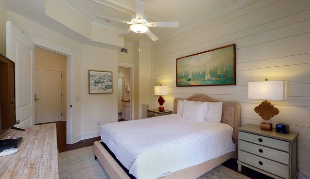 400 Ocean Suites at the Heart of St.Simons Pier Village