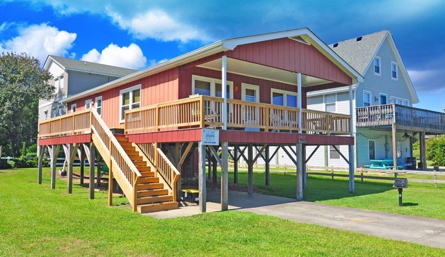 401 - Dog-Friendly Rental - minutes to Beach Access, Dowdy Park, and YMCA